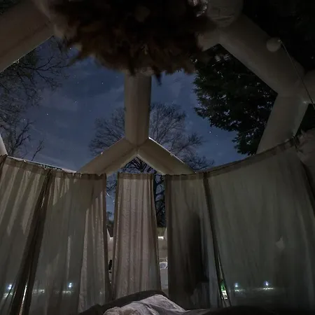 Le Dome, Sejour Sous Les Etoiles Au Bord Du Prouilly